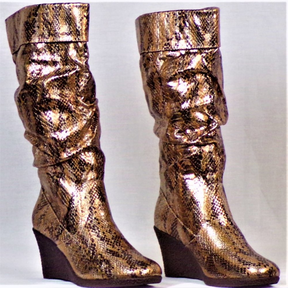 CURATIONS size 6M gold/sliver/black mid-calf boots